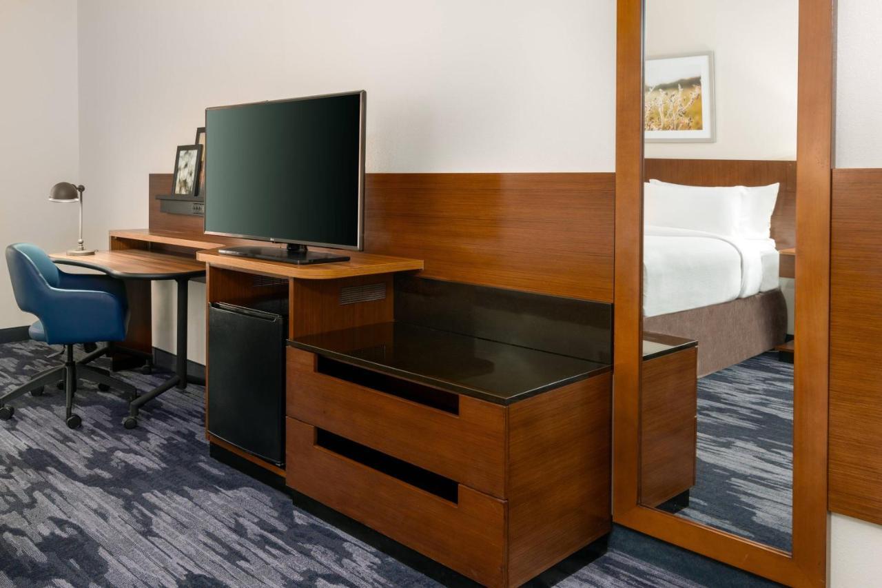 Fairfield Inn And Suites By Marriott Clearwater Exteriör bild
